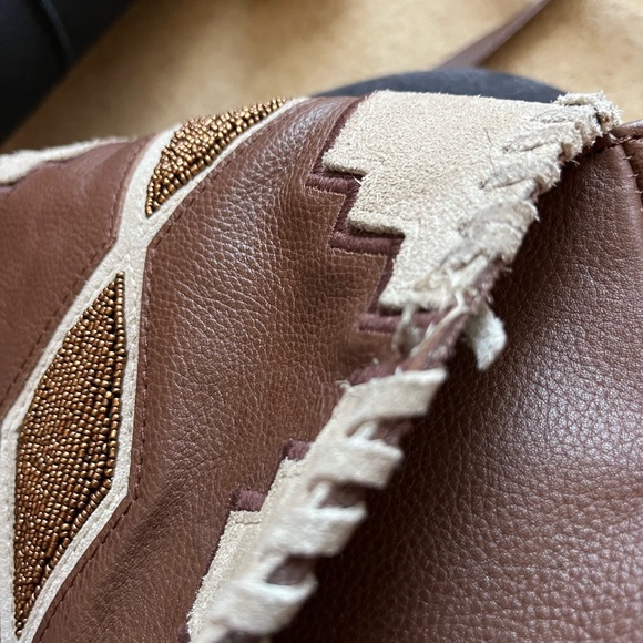 Idyllwind Brown and Cream Crossbody Bag with Fringe - Picture 9 of 9